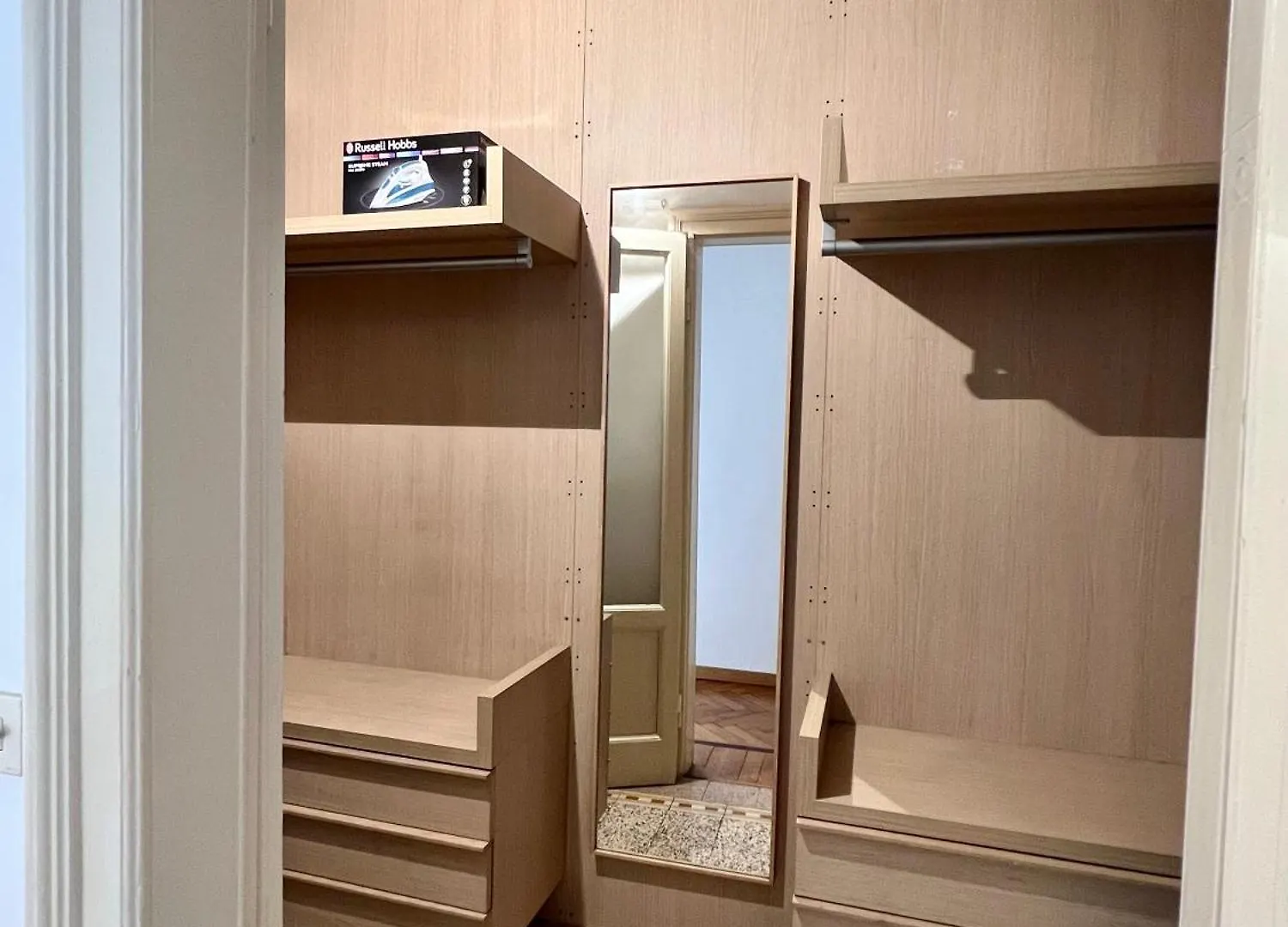 Big Design Volterra Apartment Milan 0*,